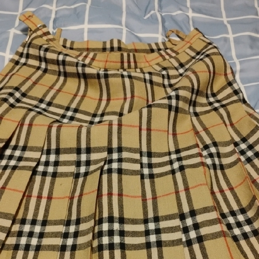 Burberry Tan Cream A-Line Mini Skirt